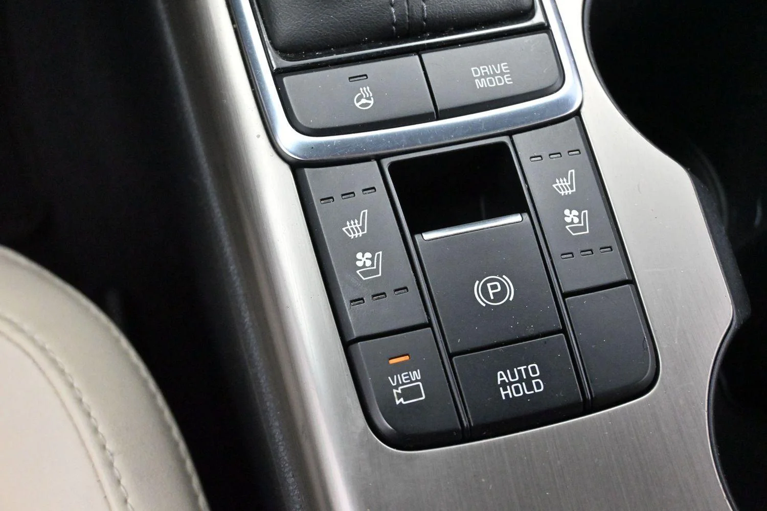 Used 2016 Titanium Silver Kia SXL Turbo image 21