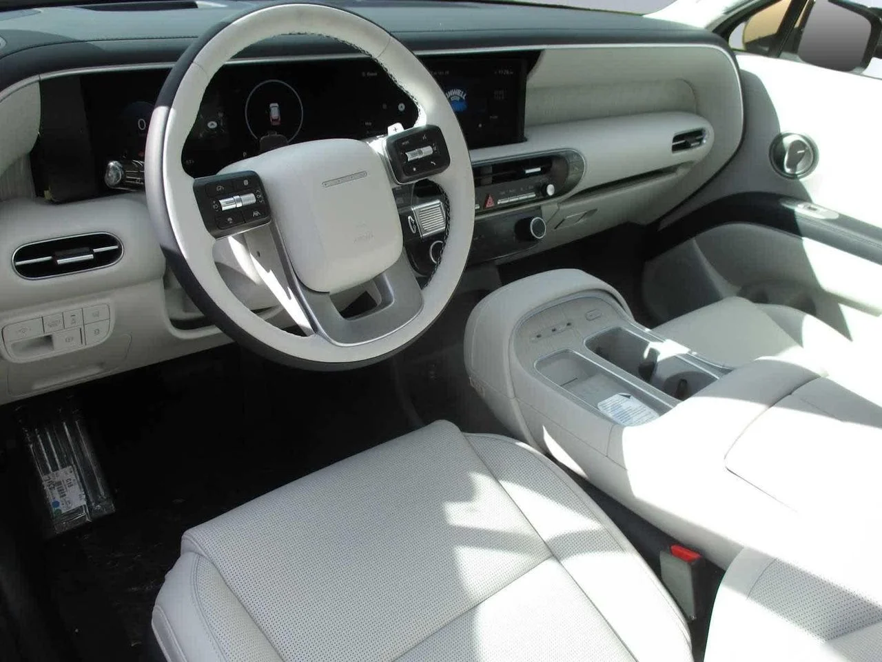 New 2026 Brown Hyundai Calligraphy AWD image 11