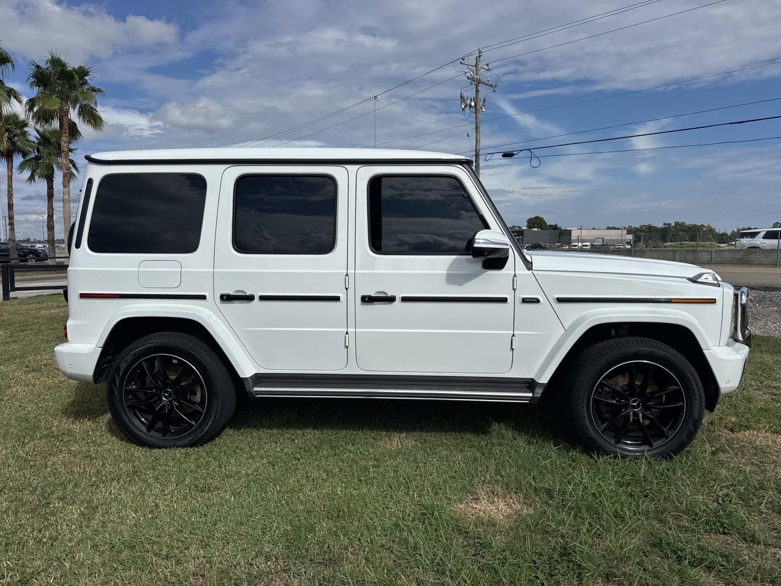 Certified Used 2025  Mercedes-Benz G 550 image 5