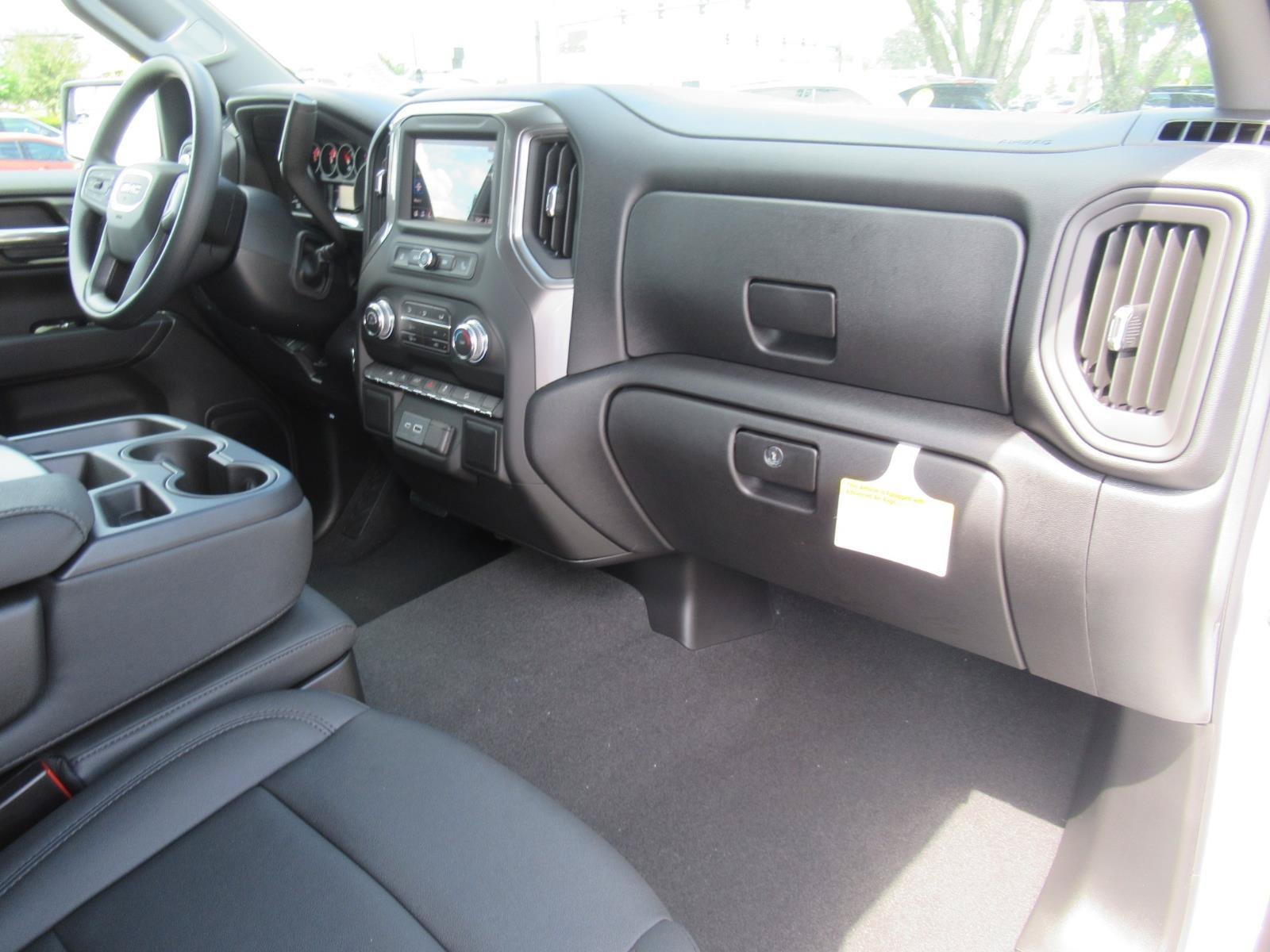 2026 GMC Sierra 1500 Pro - Photo 11