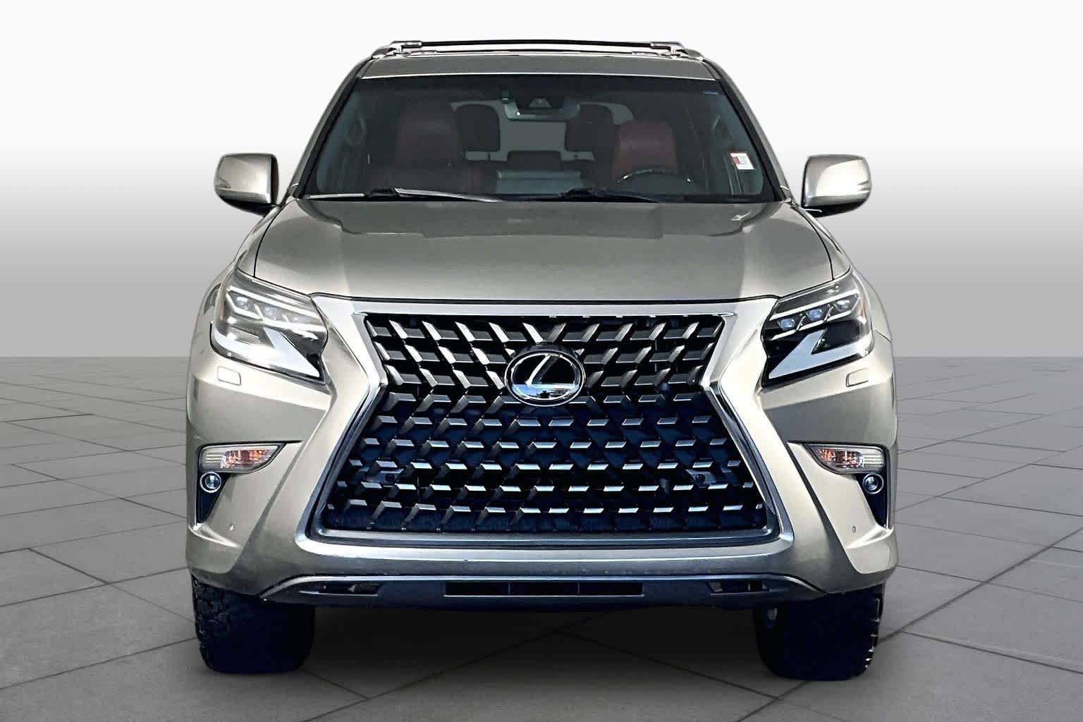 Used 2022 Atomic Silver Lexus Premium image 4