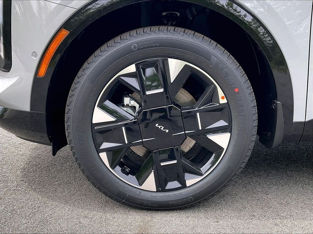 New 2026 Wolf Gray Kia SX Prestige image 8