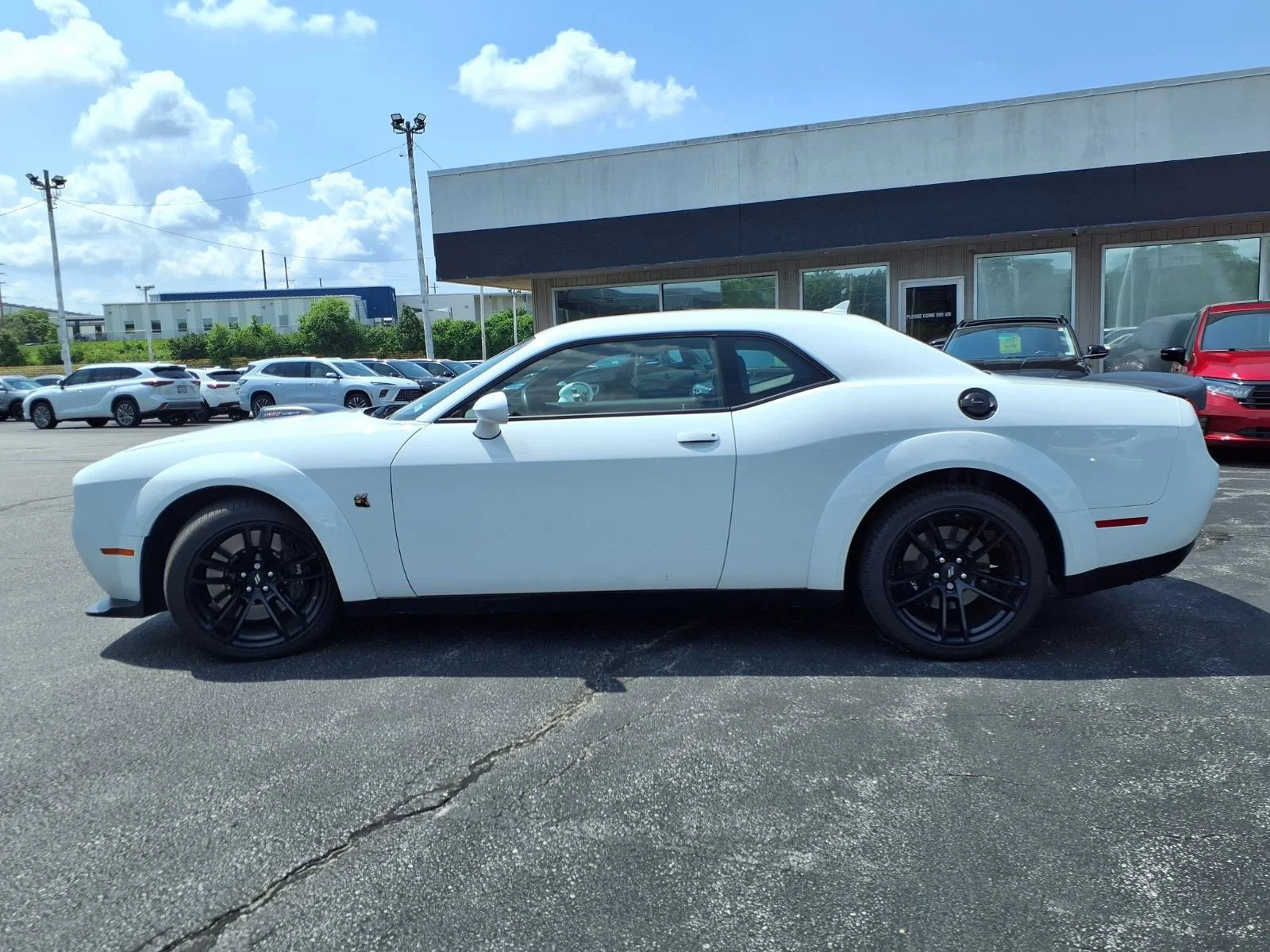 Used 2023 White Knuckle Clearcoat Dodge R/T Scat Pack Widebody image 40