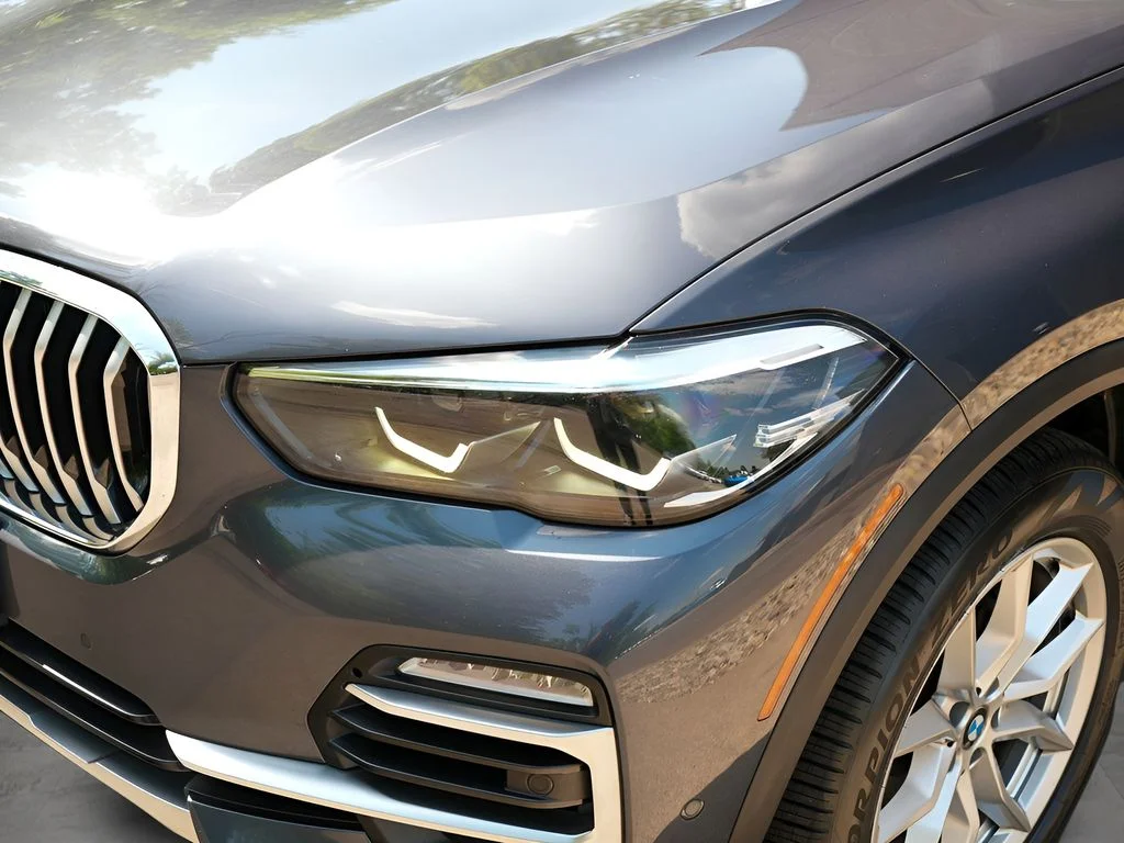 Used 2019 Gray BMW xDrive40i image 16