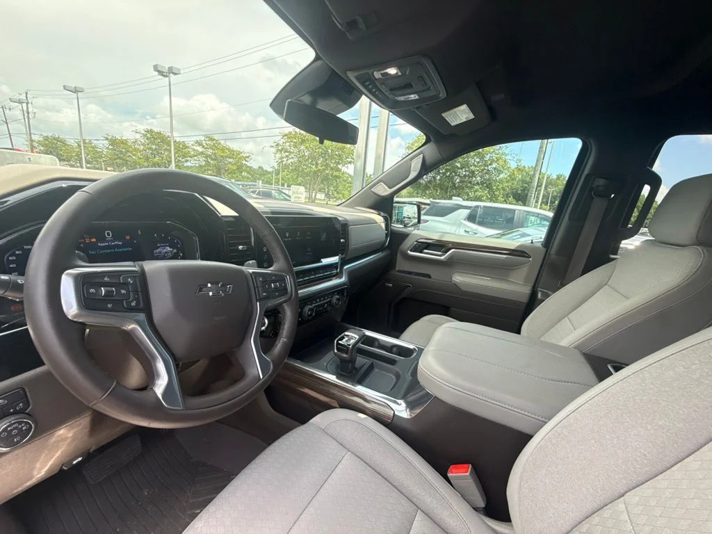 Used 2025 Gray Chevrolet RST image 8
