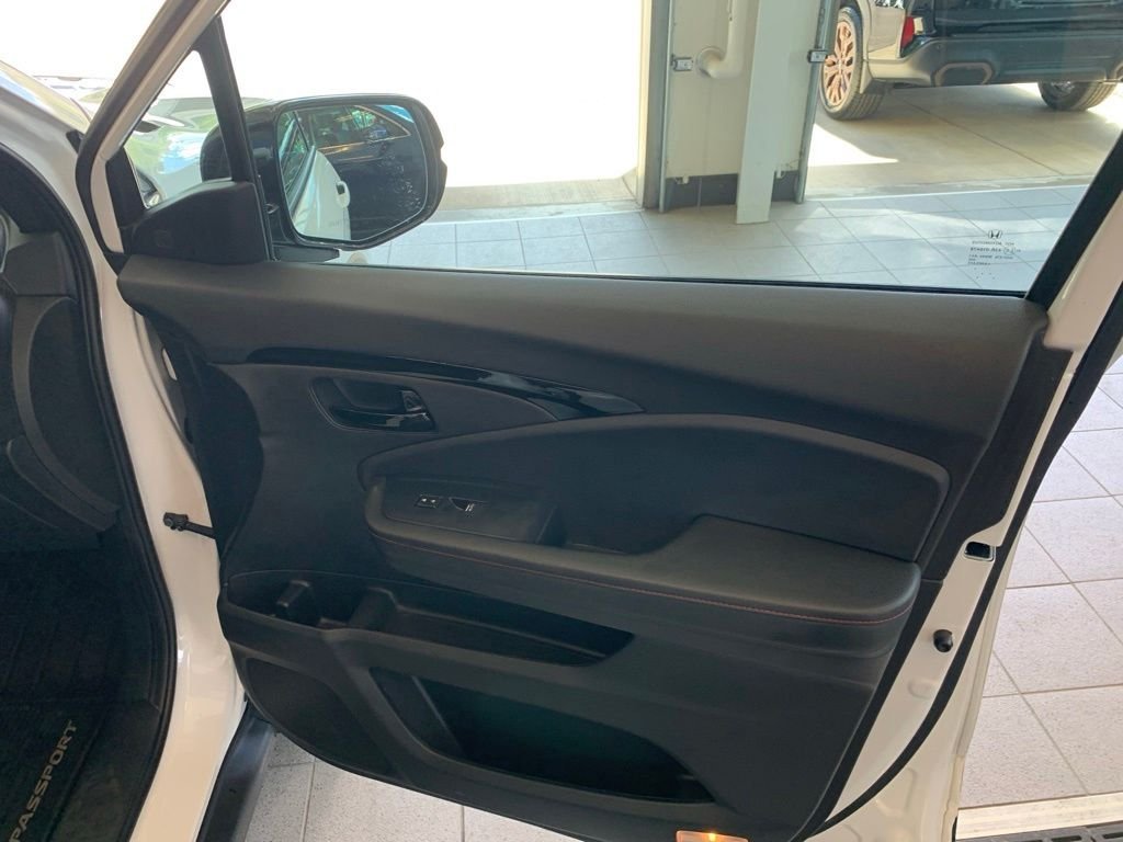 2024 Honda Passport Black Edition - Photo 21