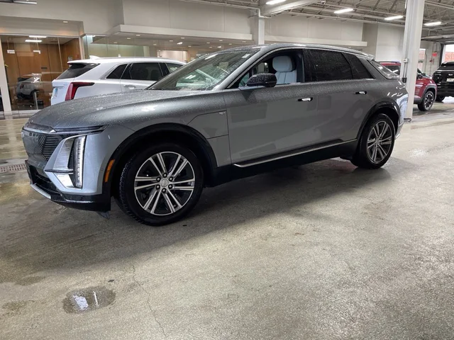 2024 Cadillac LYRIQ Luxury