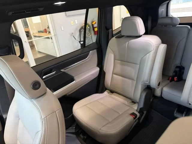 2026 GMC Acadia Elevation - Photo 24