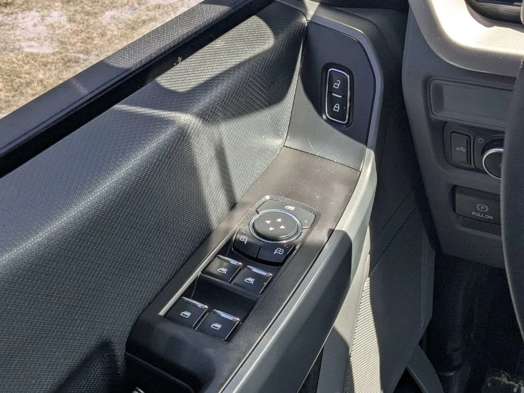 Used 2023 Oxford White Ford XLT image 20