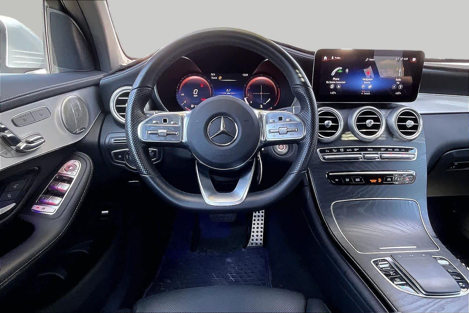 Used 2021 Cirrus Silver Metallic Mercedes-Benz GLC 300 image 6