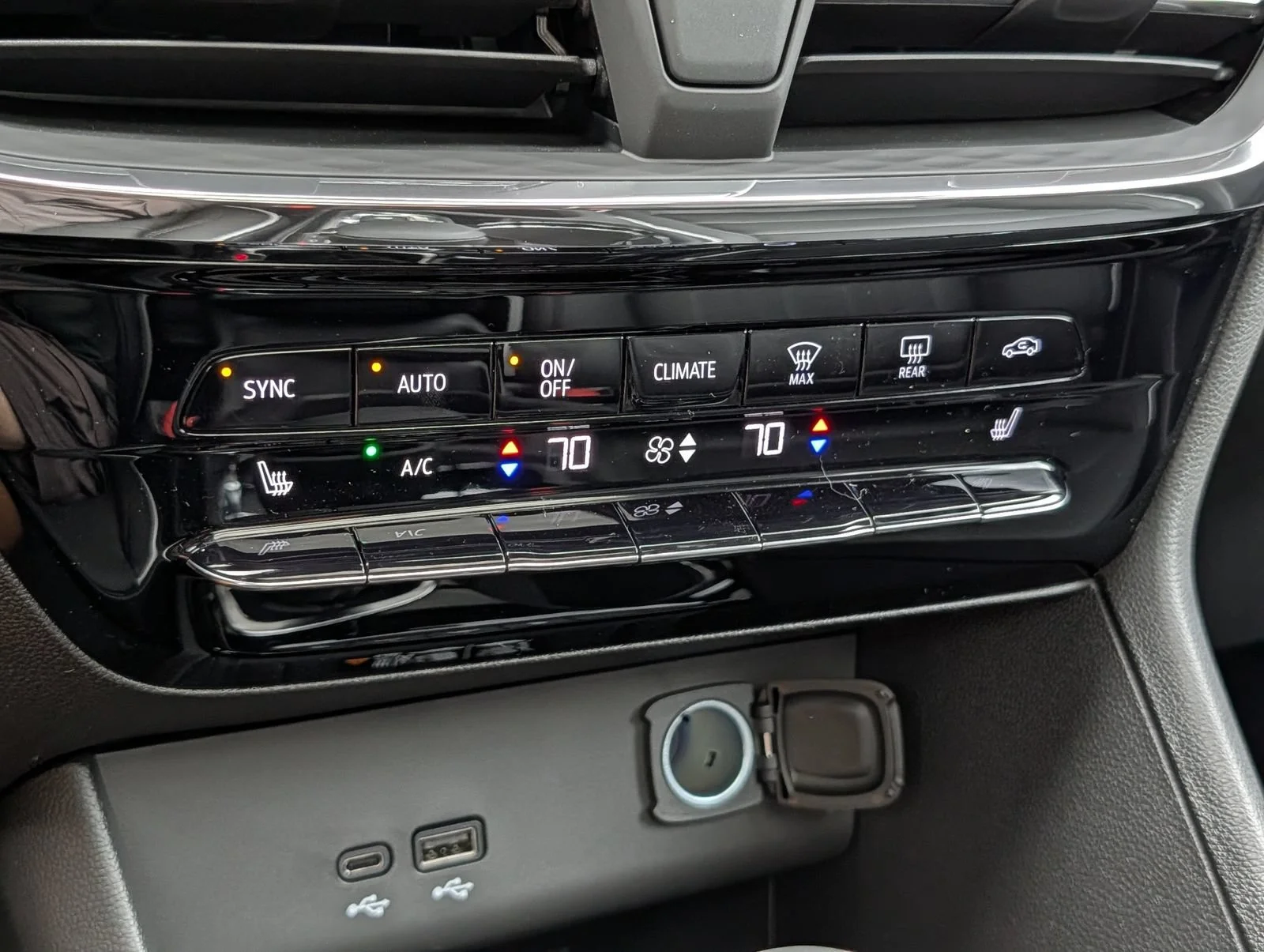 2026 Buick Encore GX Avenir - Photo 11
