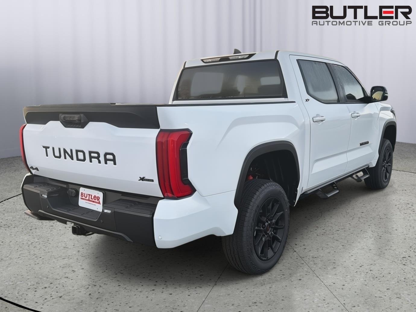 New 2026 Ice Cap Toyota SR5 image 6