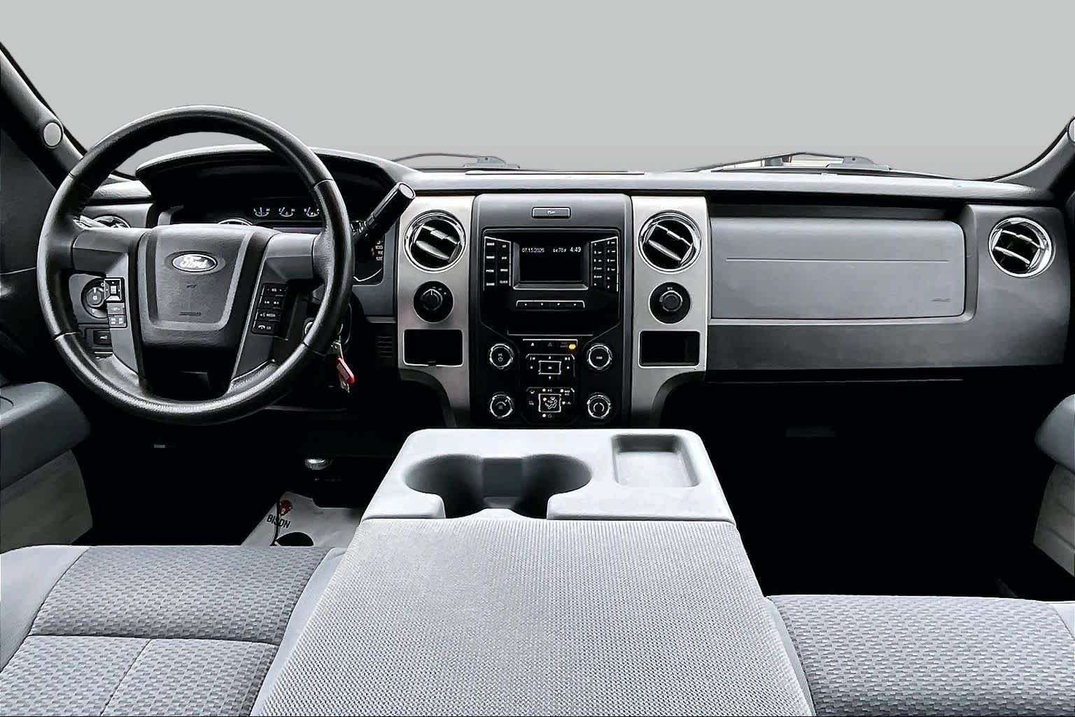 Used 2014 Sterling Gray Metallic Ford XLT image 16
