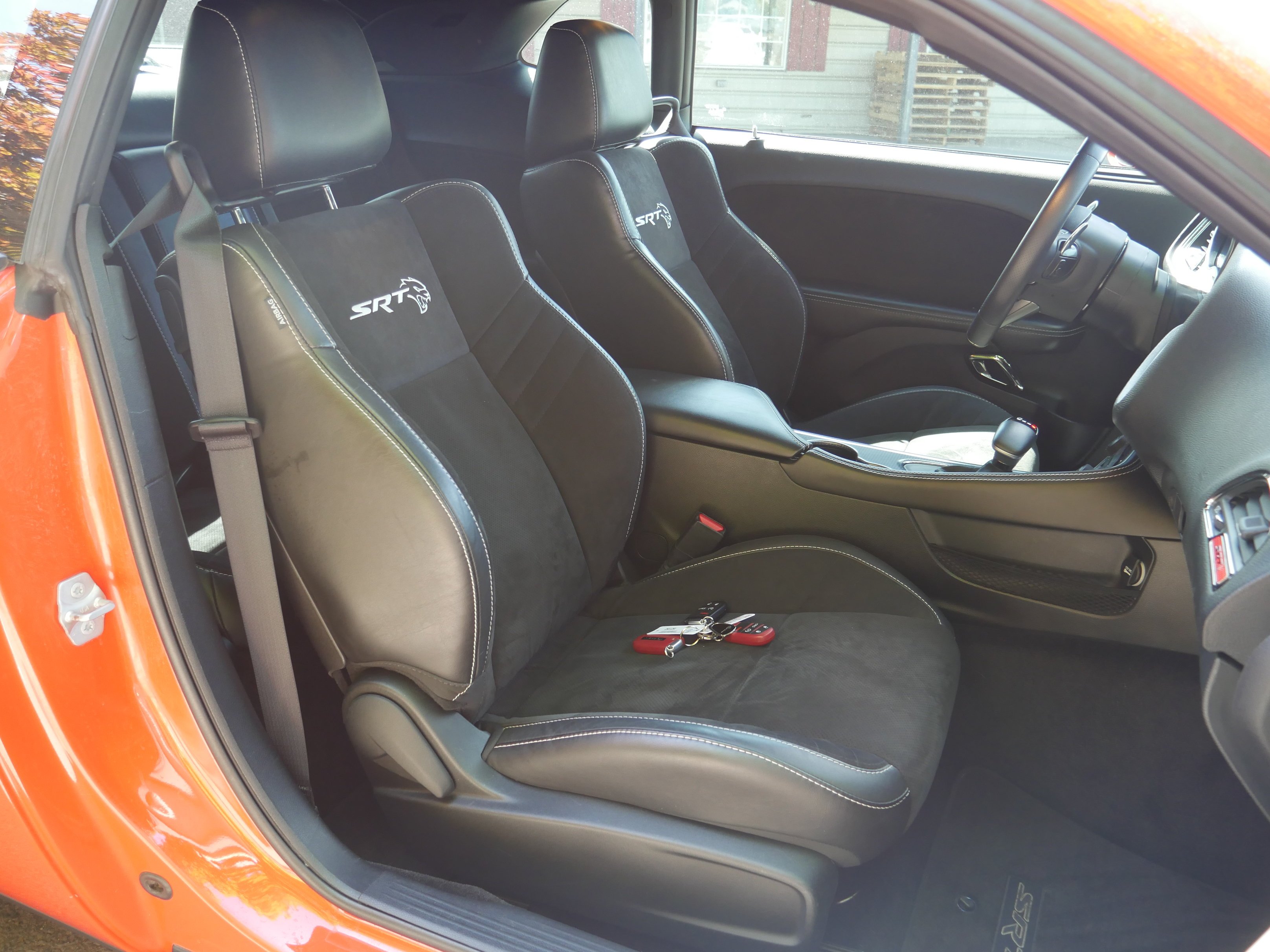 Used 2018 Go Mango Dodge SRT Hellcat Widebody image 26