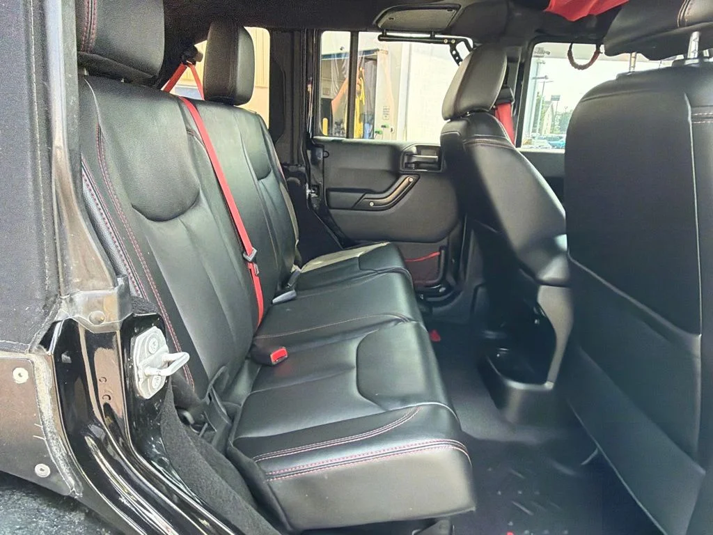 Certified Used 2018 Black Clearcoat Jeep Unlimited Rubicon image 44