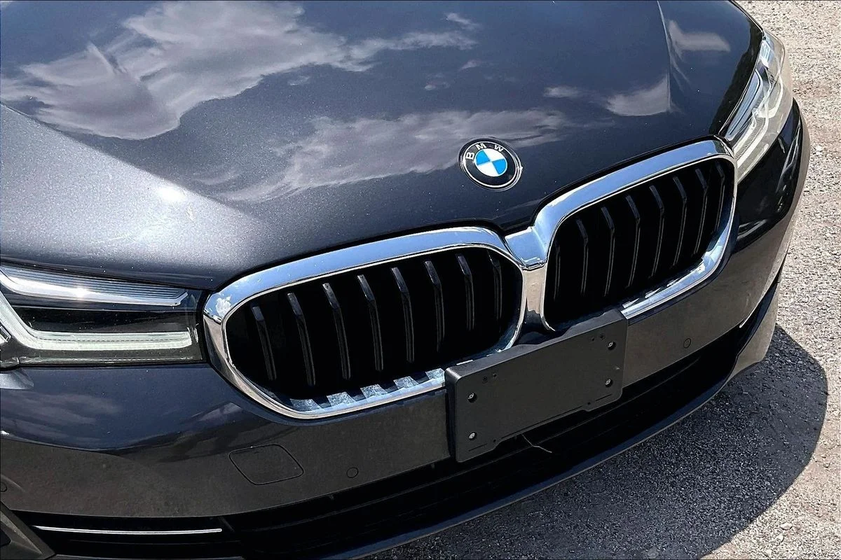 Used 2022  BMW i xDrive image 35
