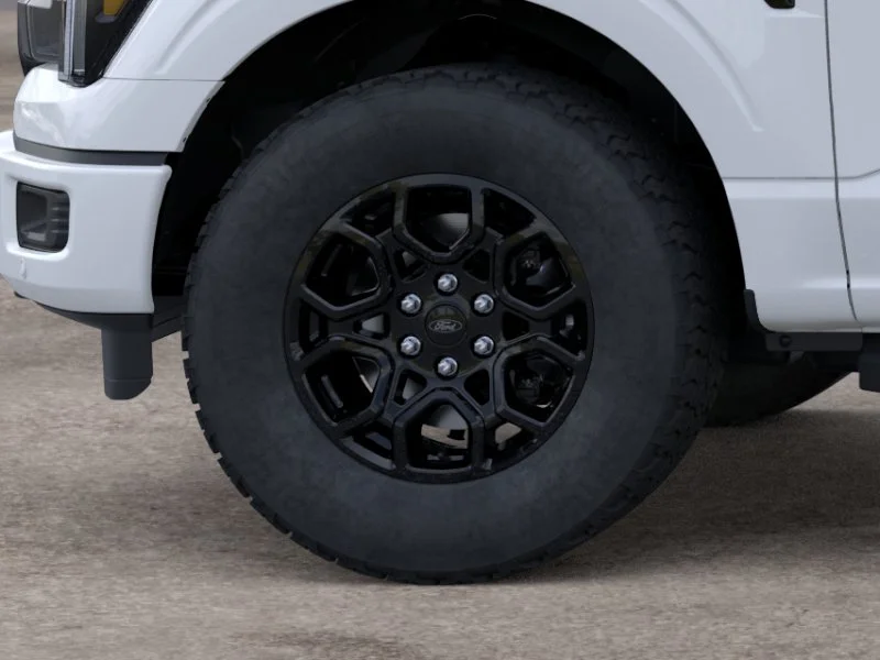 New 2026 Oxford White Ford Lariat image 19