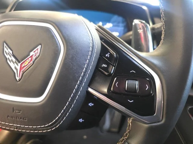 Used 2025 Red Chevrolet Z06 image 18