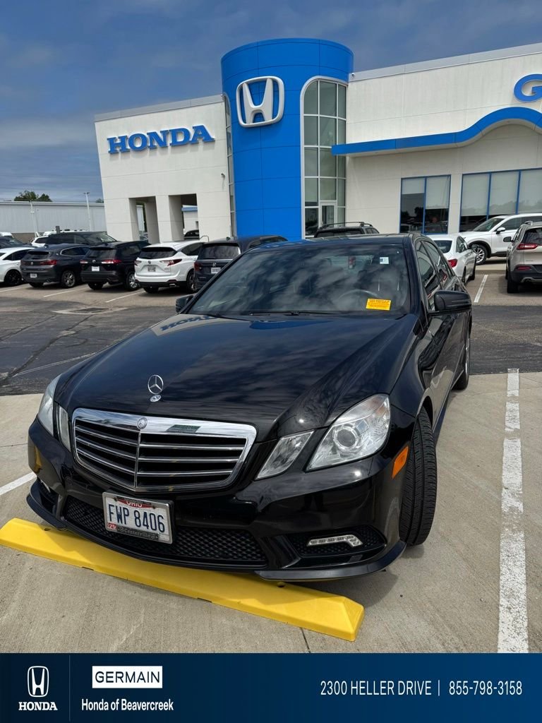 2011 Mercedes-Benz E-Class's photo