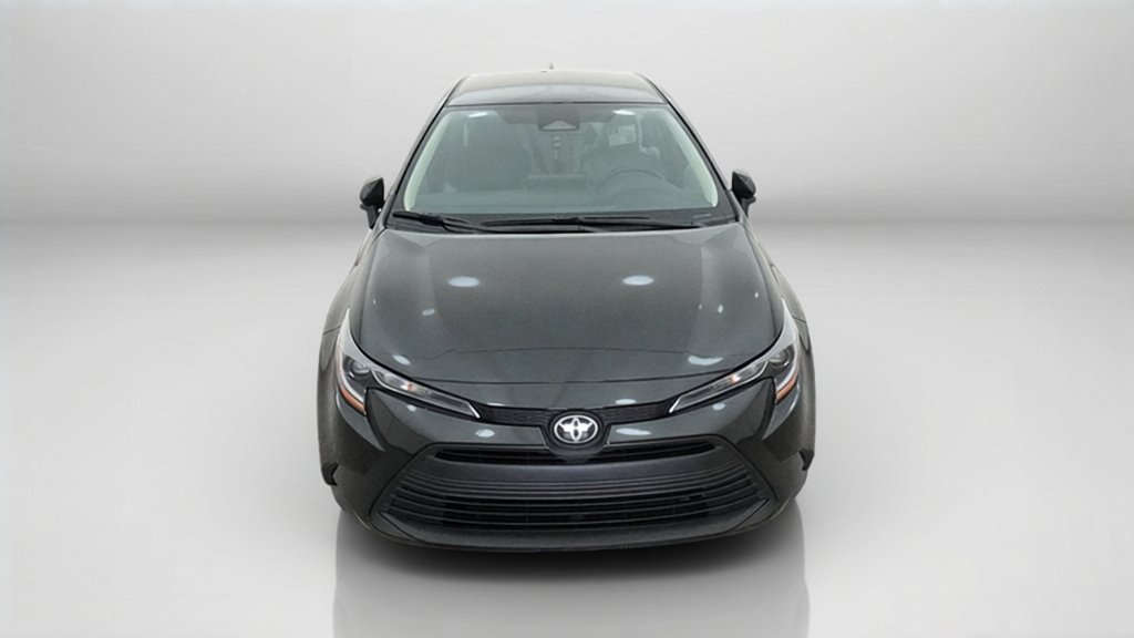 New 2027 Inked Toyota LE image 16
