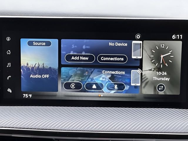 New 2025 White Nissan SR image 12