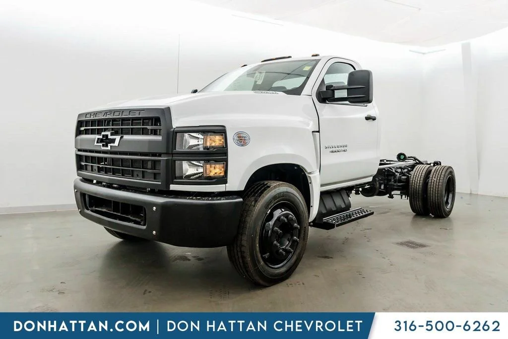 2023 Chevrolet Silverado HD Work Regular Cab 141" WB's photo