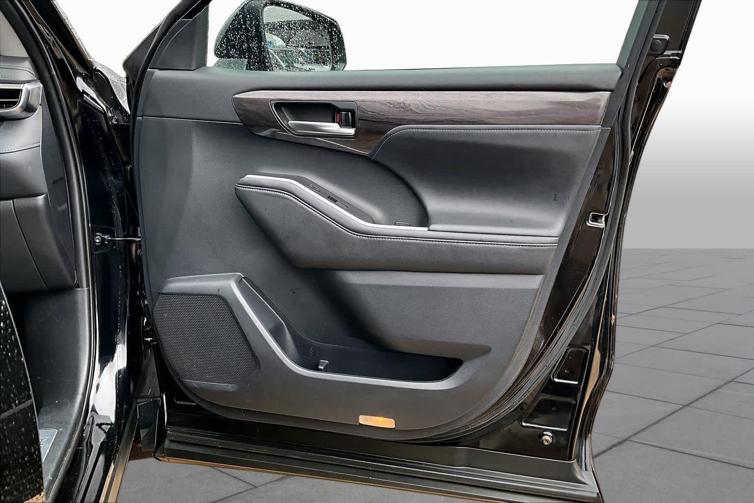 Used 2020 Midnight Black Metallic Toyota Limited image 26