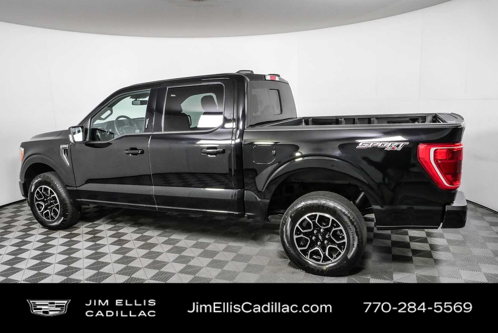 Used 2023 Agate Black Ford XLT image 29