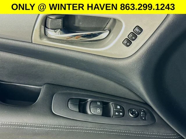 Certified Used 2018 Black Nissan SL image 18