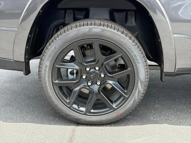 2025 RAM 1500 Laramie - Photo 10