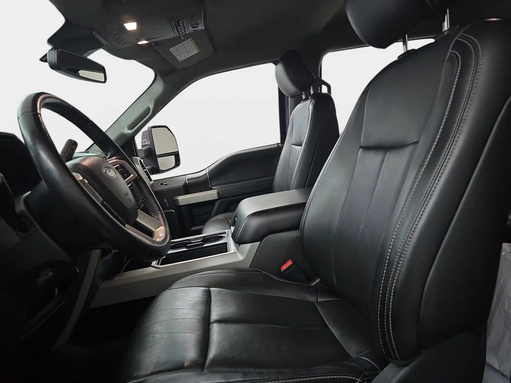 Used 2020 Blue Ford Lariat image 16