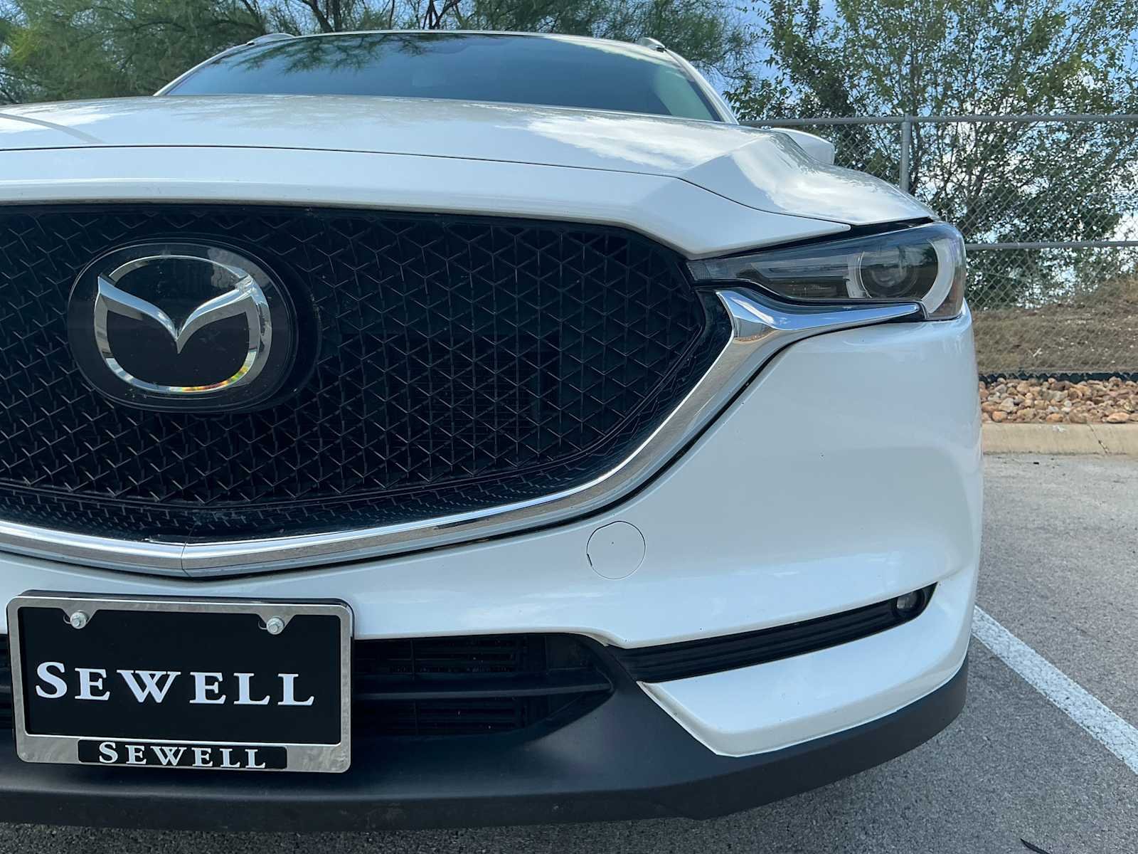 Used 2021 Snowflake White Pearl Mica Mazda Grand Touring Reserve image 9