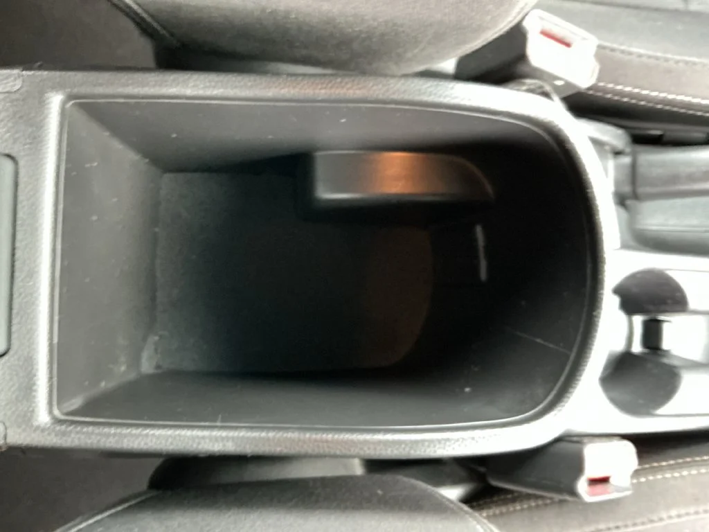 Used 2019 Black Kia Base image 27