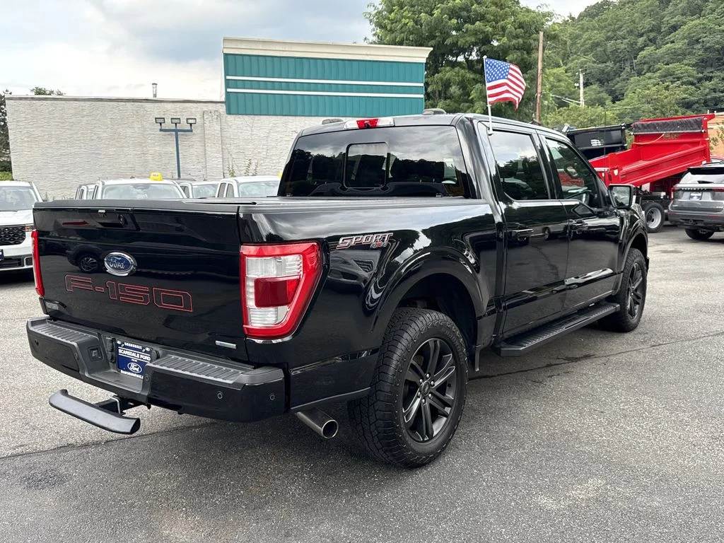 Used 2022 Agate Black Metallic Ford Lariat image 4