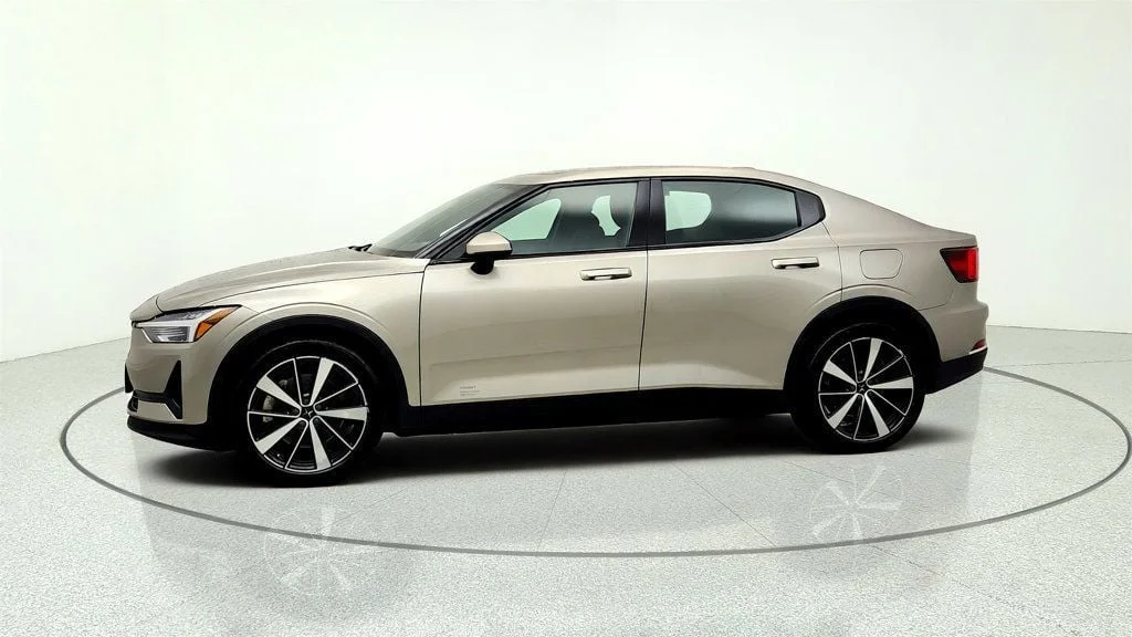 Used 2022 Moon Polestar Long Range Dual Motor image 8