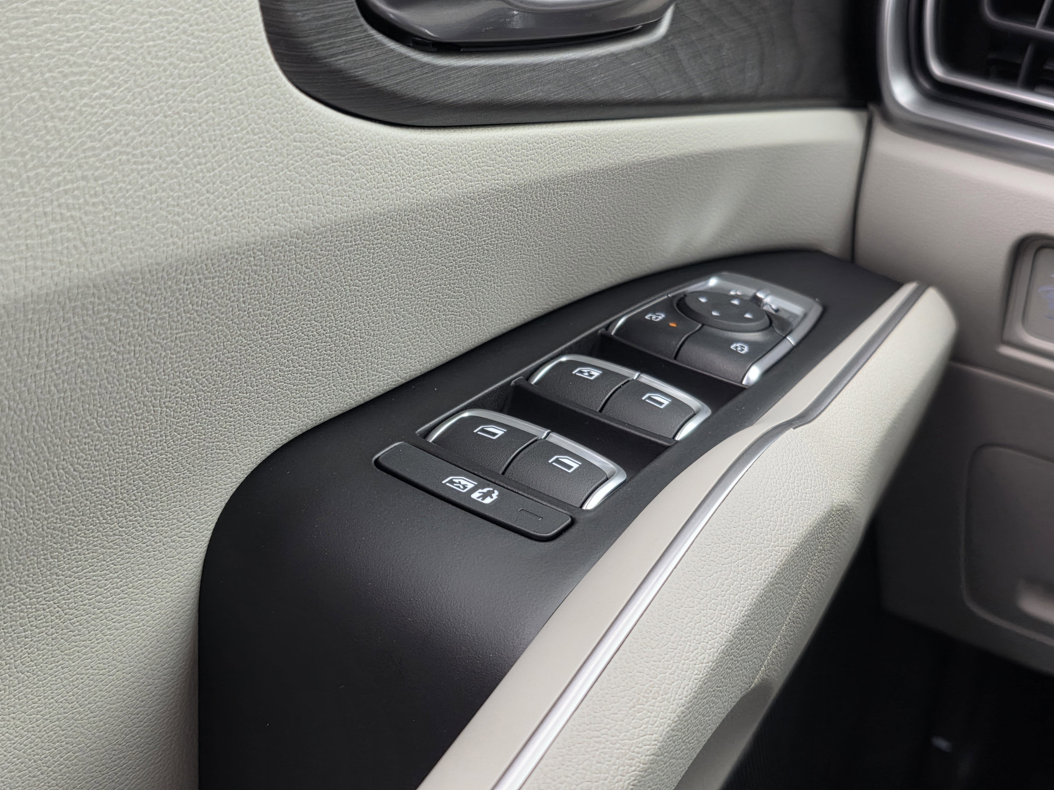 New 2026 Wolf Gray Kia X-Line EX AWD image 12
