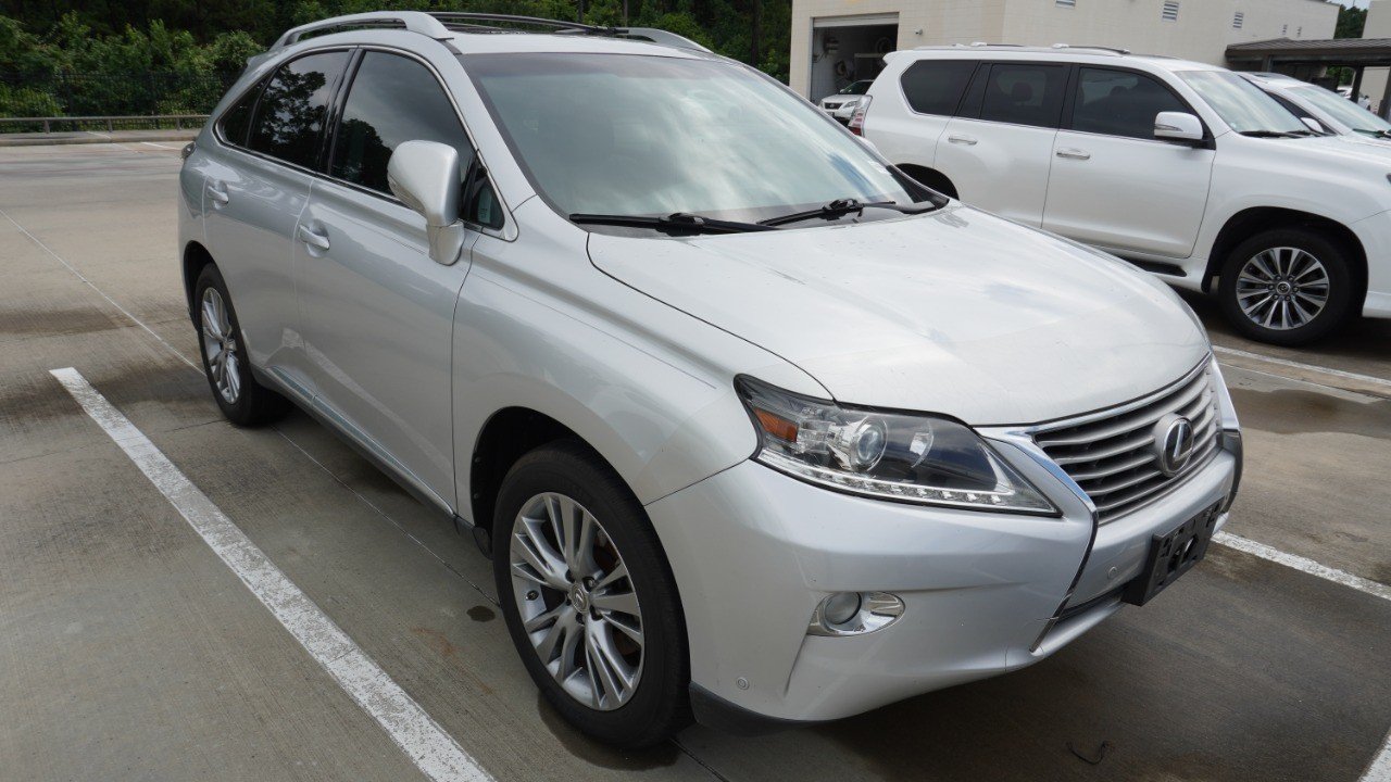 Used 2013 Silver Lexus  image 3