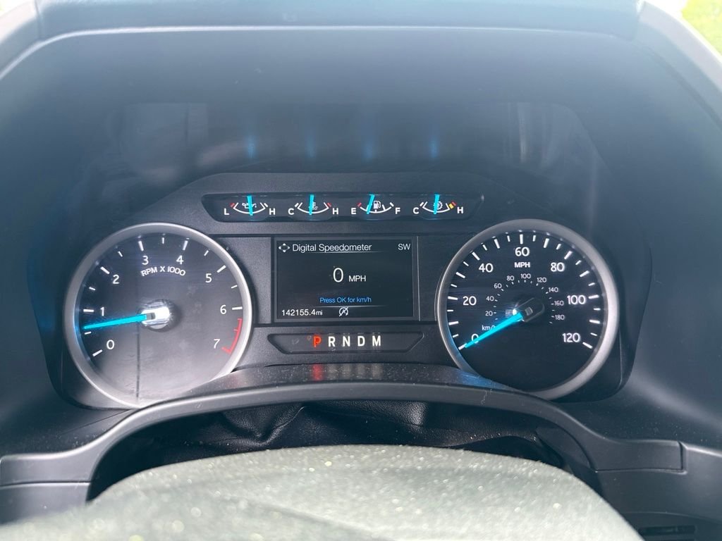 Used 2019 Gray Ford XLT image 23
