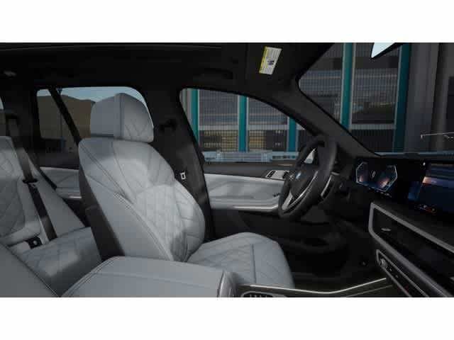 Used 2026 Tanzanite Blue II Metallic BMW sDrive40i image 9