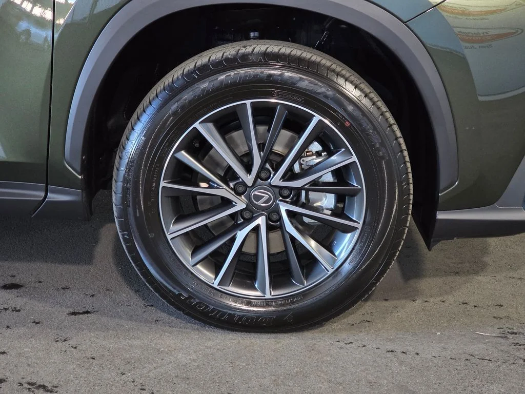 New 2026  Lexus 350h Base image 4