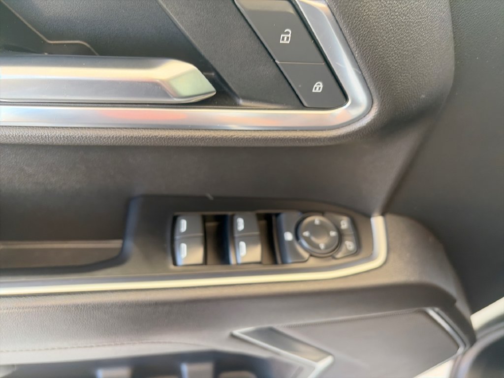 2022 Chevrolet Silverado 1500 LT - Photo 24