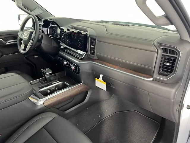 2026 GMC Sierra 1500 SLT - Photo 44