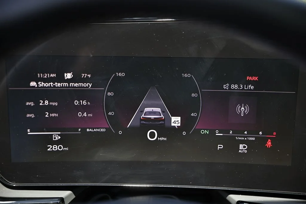 Certified Used 2025 Mythos Black Metallic Audi 2.0T Premium image 31