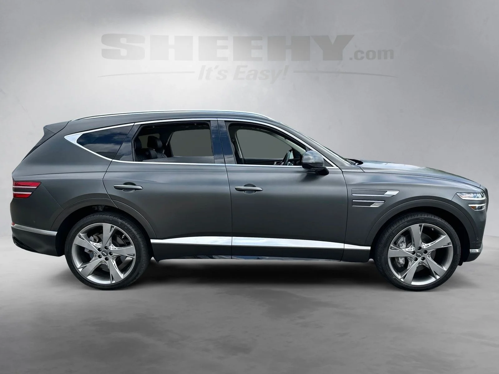 Used 2024 Gray Genesis 3.5T image 9