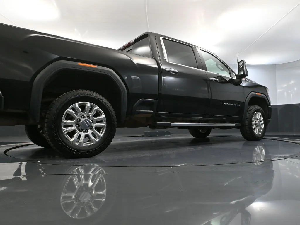 Used 2023 Black GMC Denali image 60