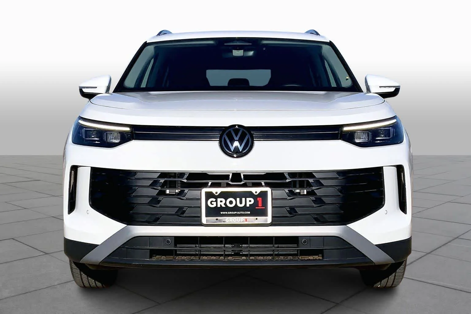 New 2026 Pure White Volkswagen S image 3