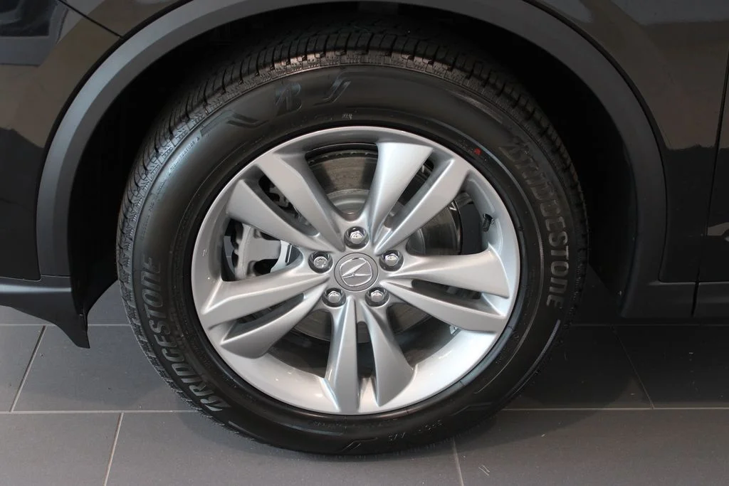 New 2026 Majestic Black Pearl Acura Base image 28