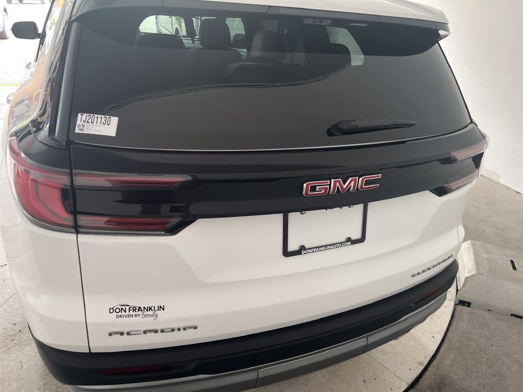 Used 2026 White GMC Elevation image 4