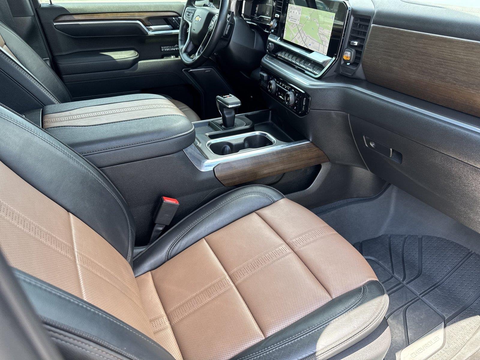 Used 2025 Sterling Gray Metallic Chevrolet High Country image 25