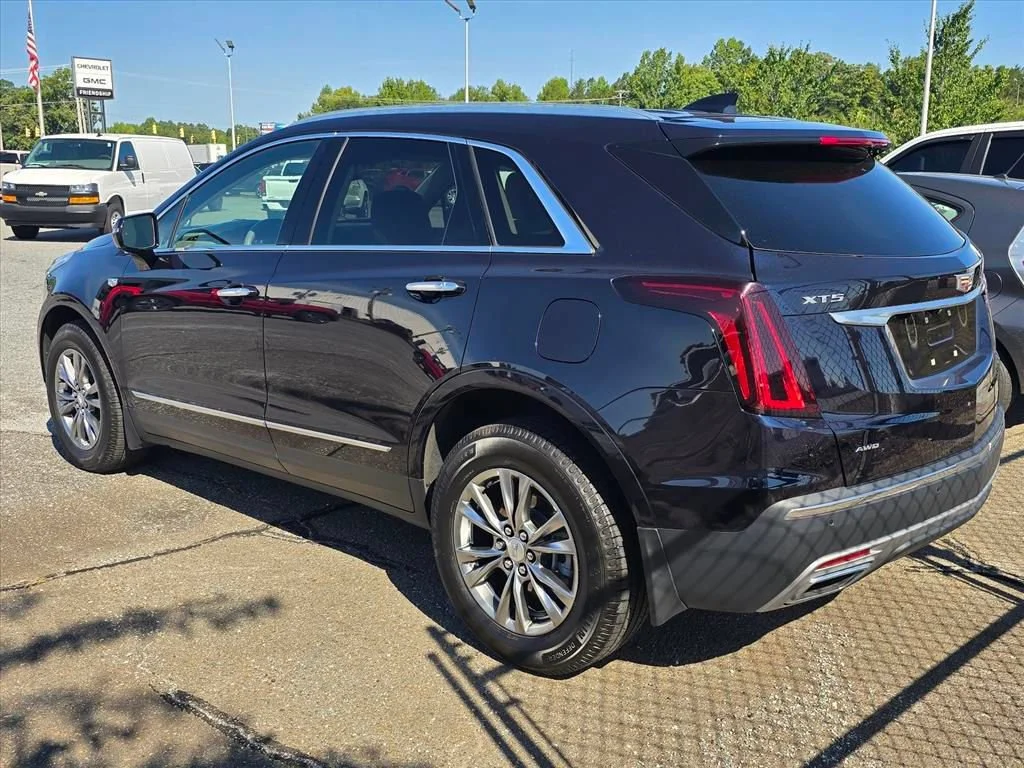 Used 2021 DARK MOON BLUE METALLIC Cadillac AWD Premium Luxury image 12